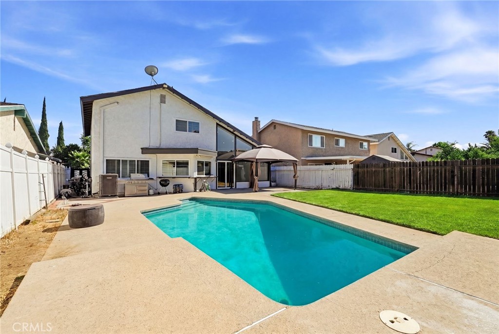 Property photo 38