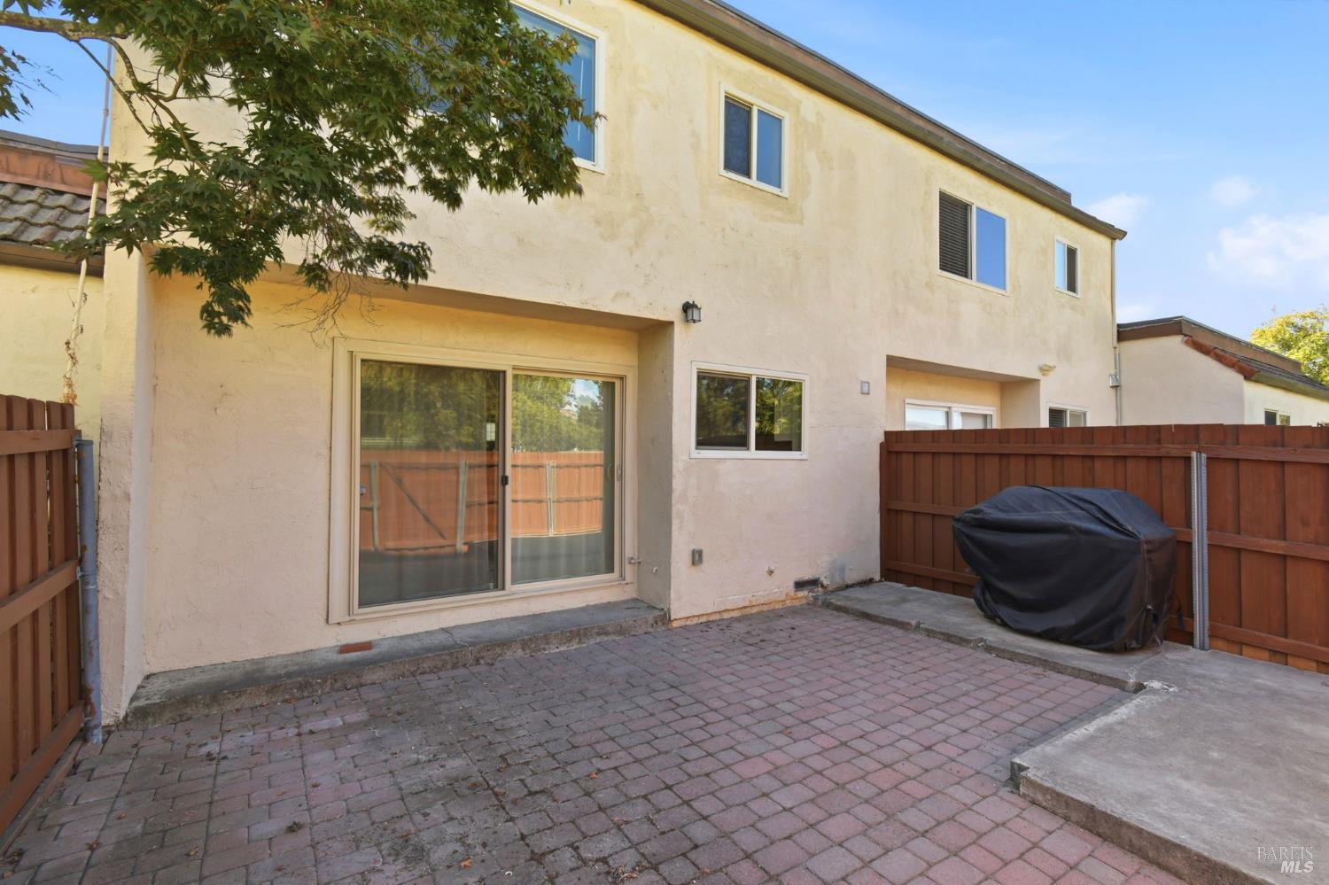 Property photo 35