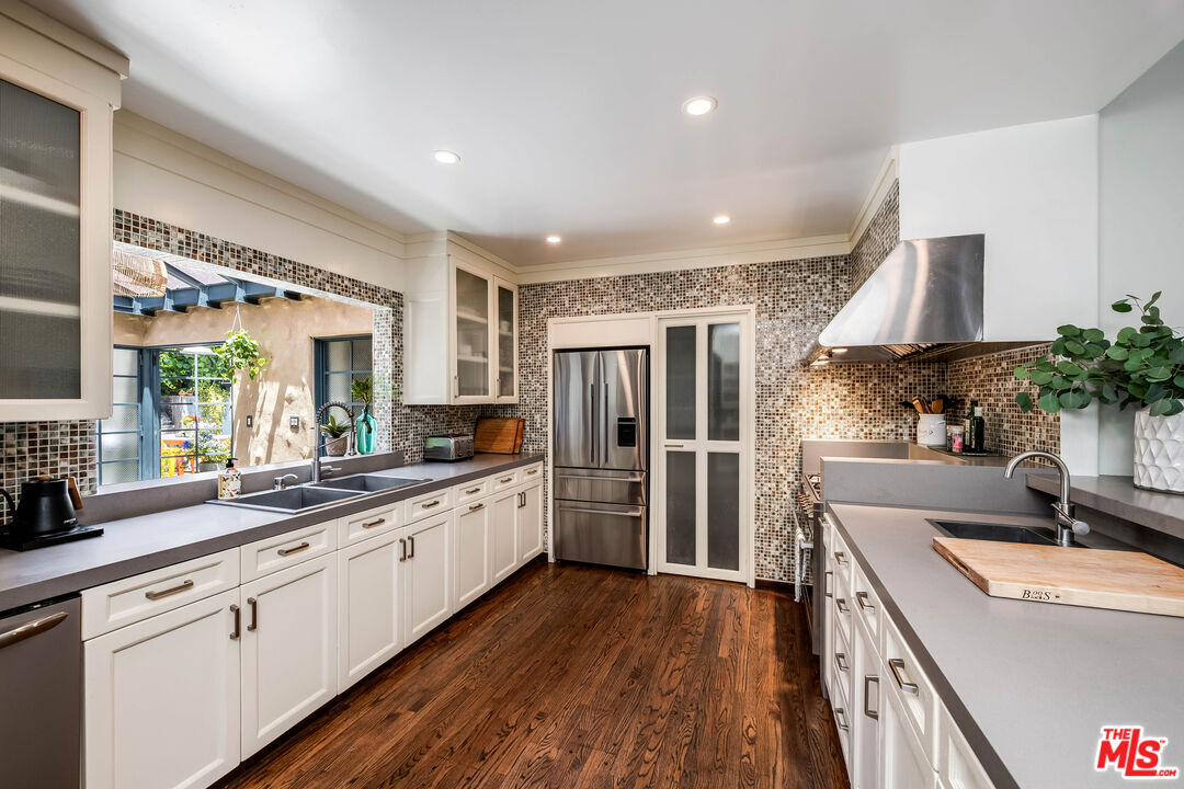 Property photo 21