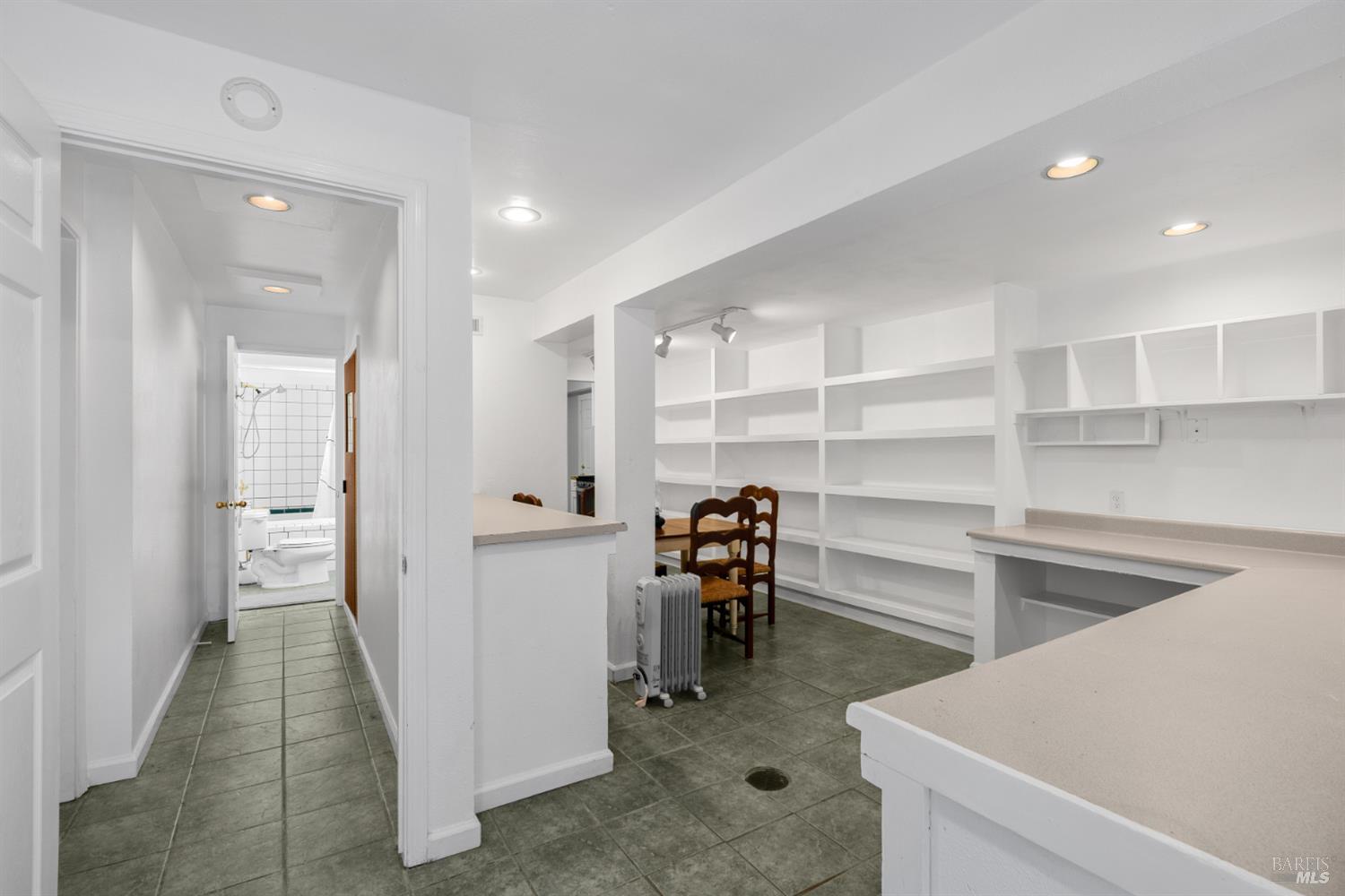 Property photo 48