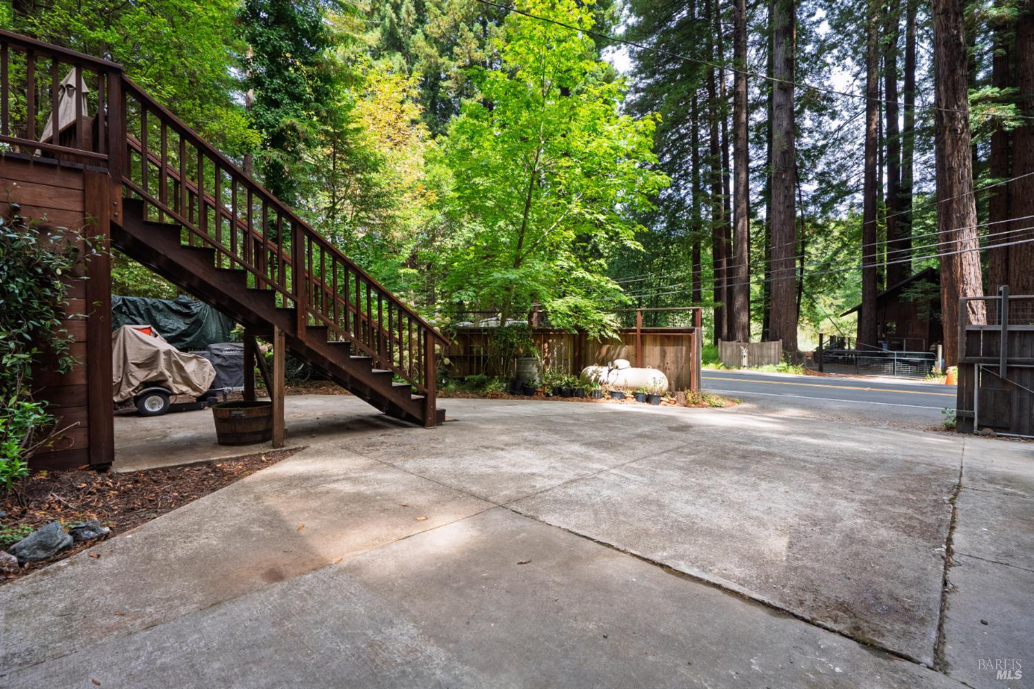 Property photo 50