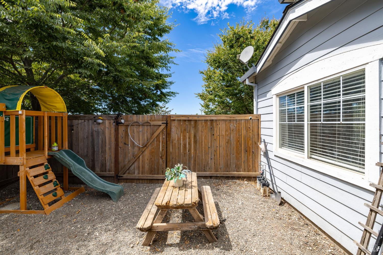 Property photo 47