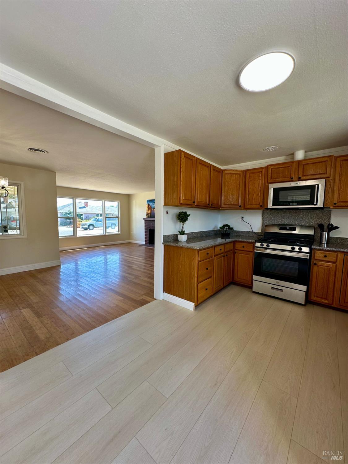 Property photo 35