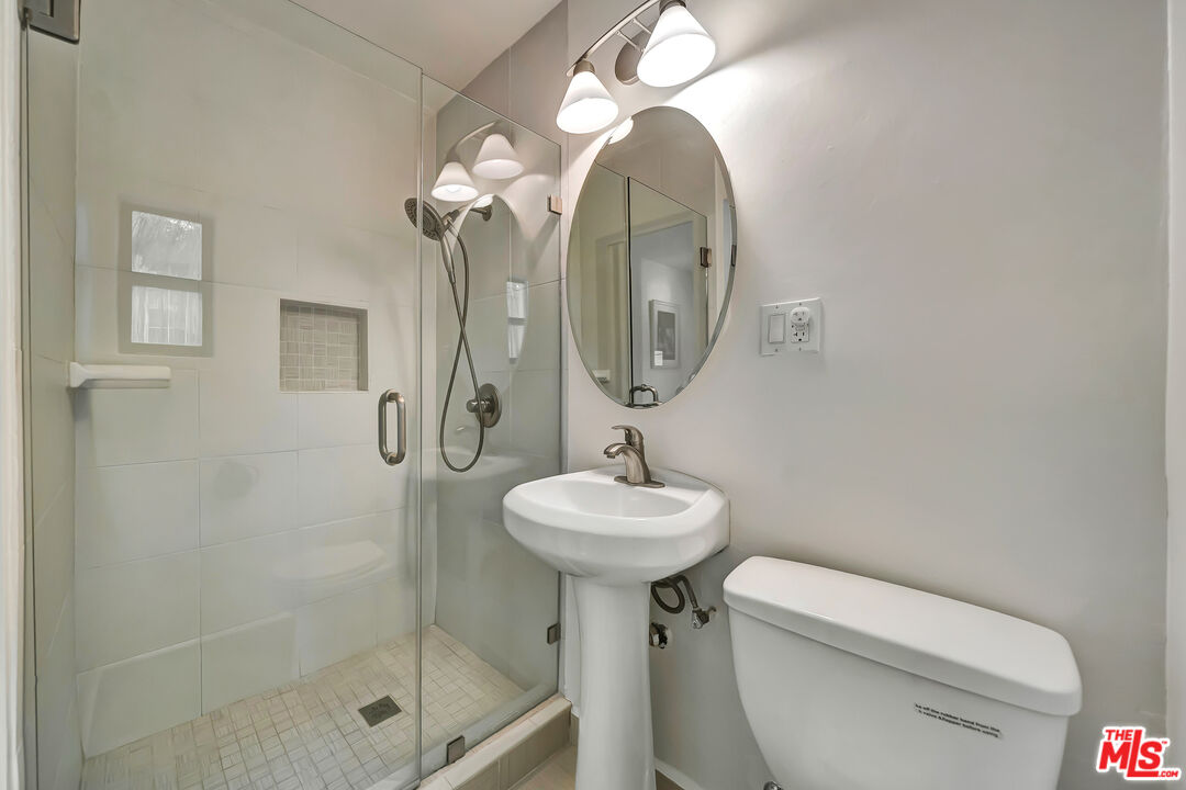 Property photo 30