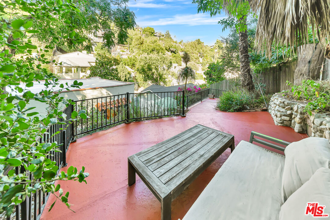 Property photo 42