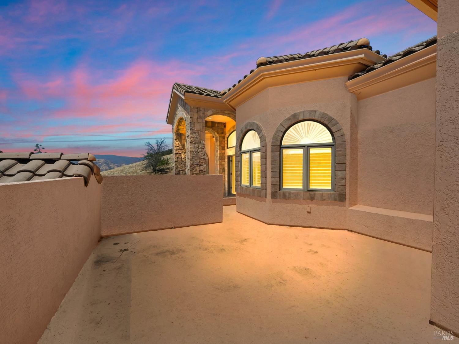 Property photo 46