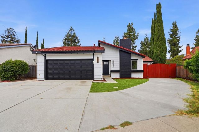 Property photo 44