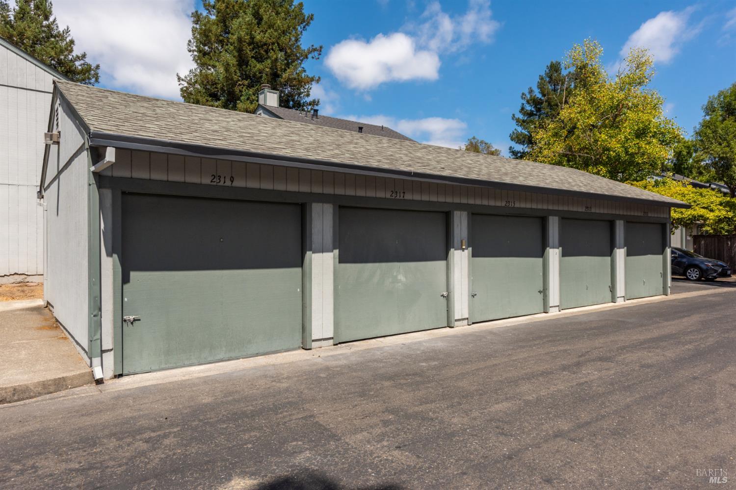 Property photo 42