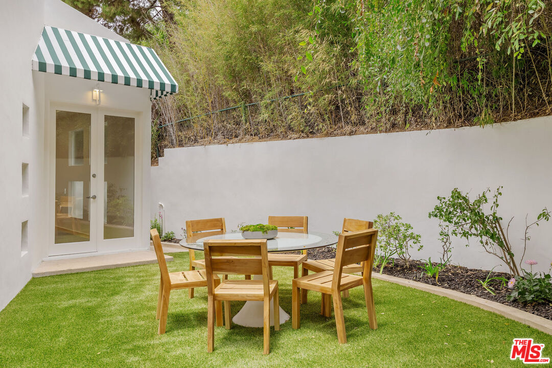 Property photo 38