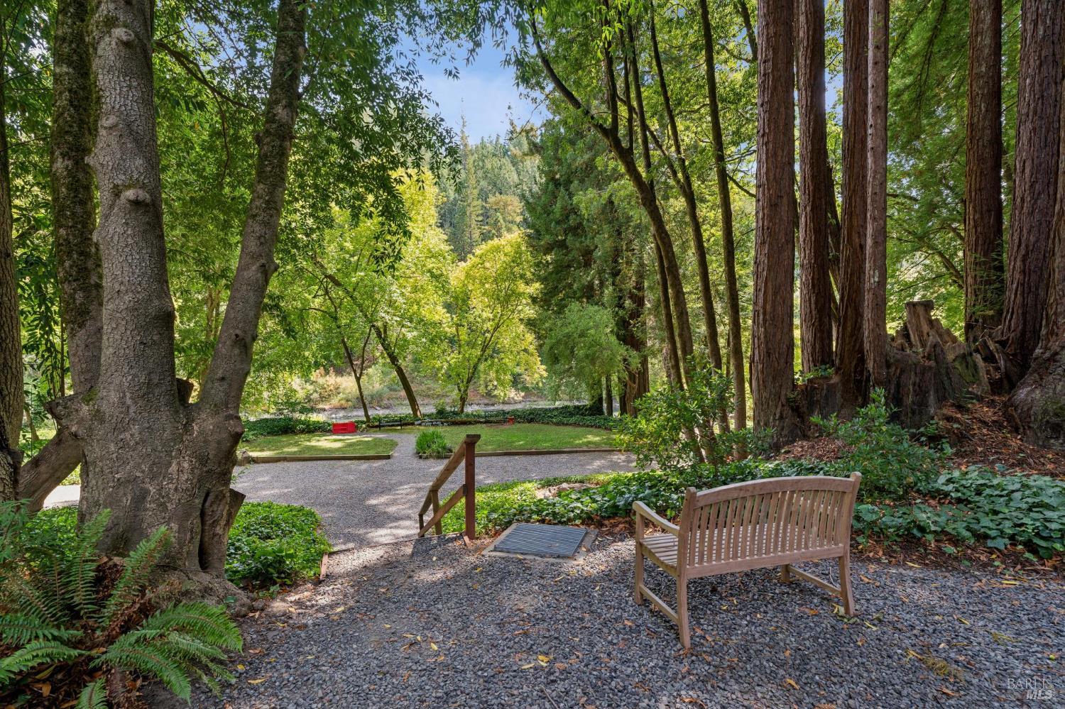 Property photo 37