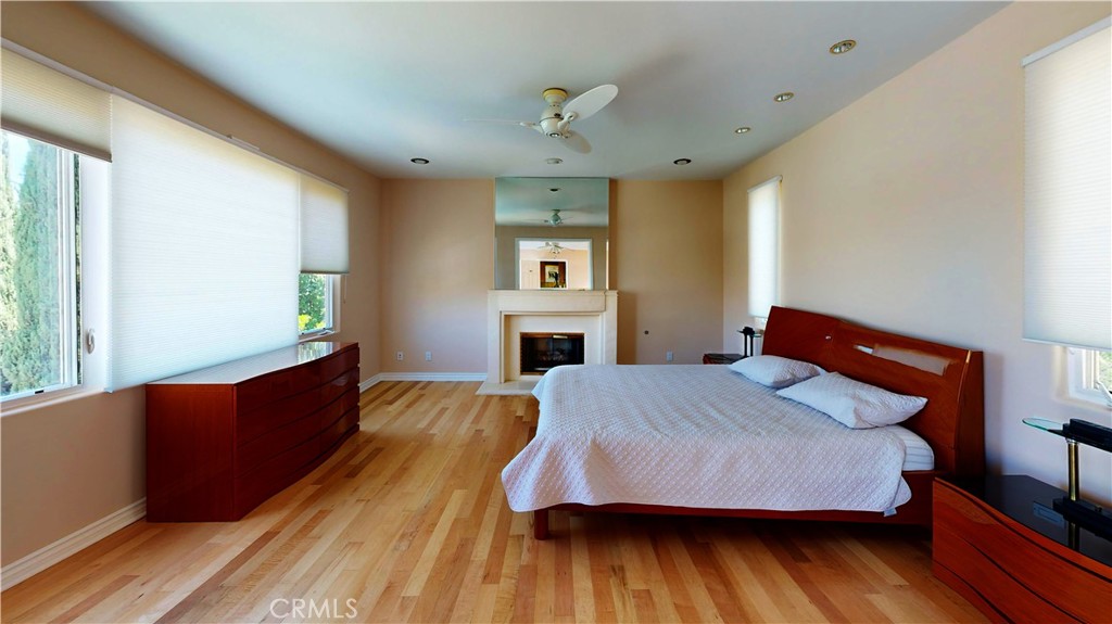 Property photo 44