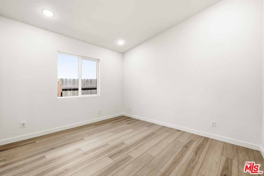 Property photo 50
