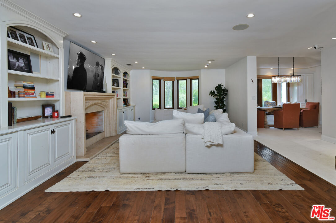 Property photo 24