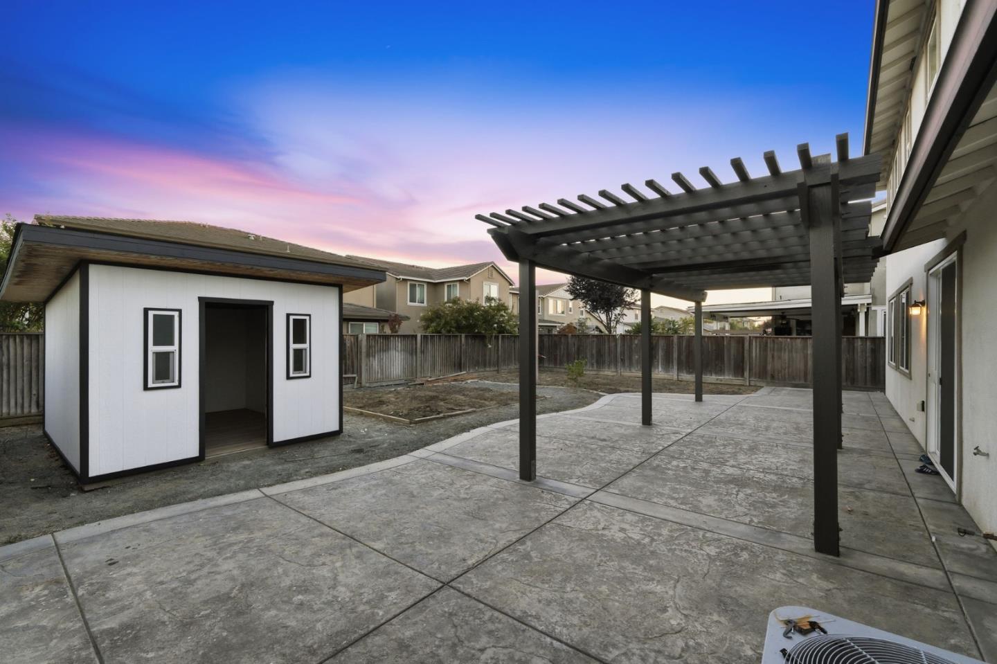 Property photo 34