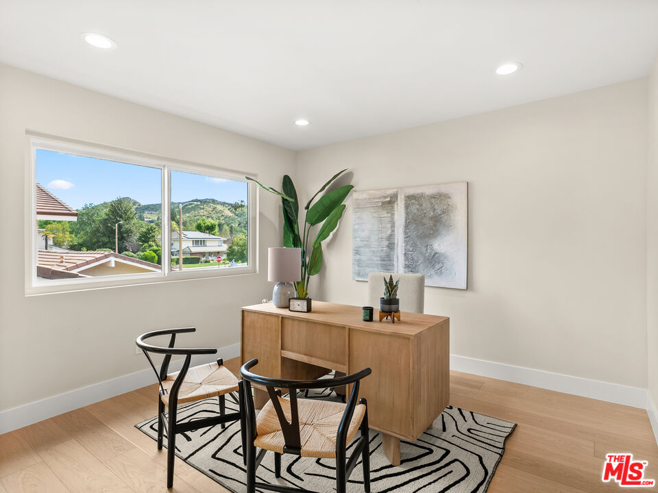 Property photo 35