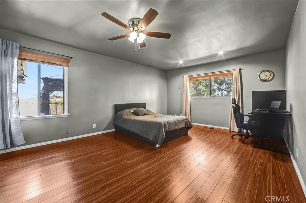 Property photo 35