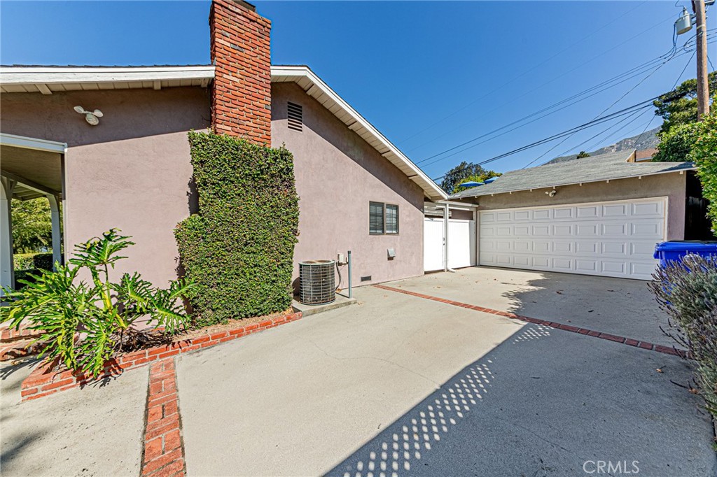 Property photo 36