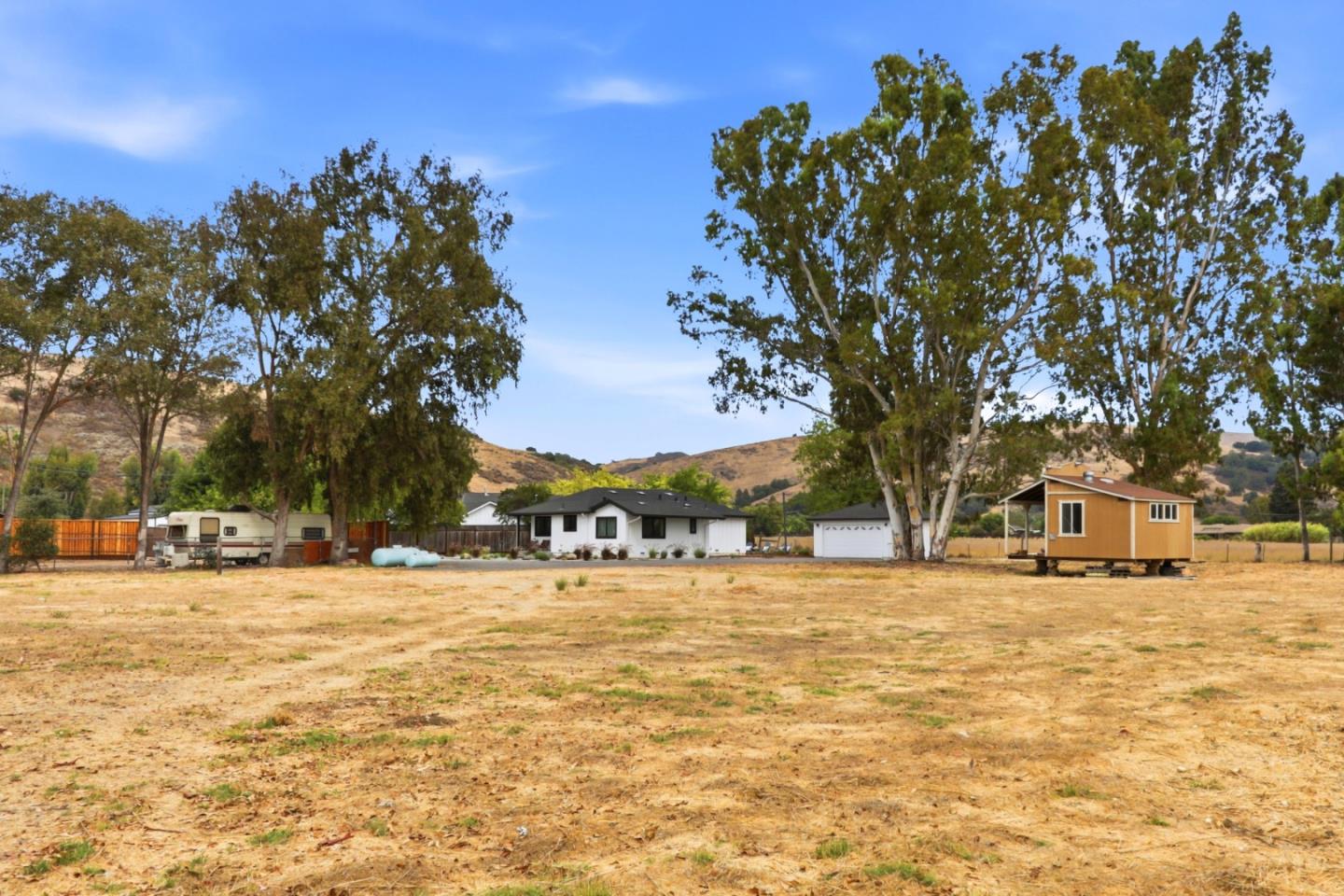 Property photo 47