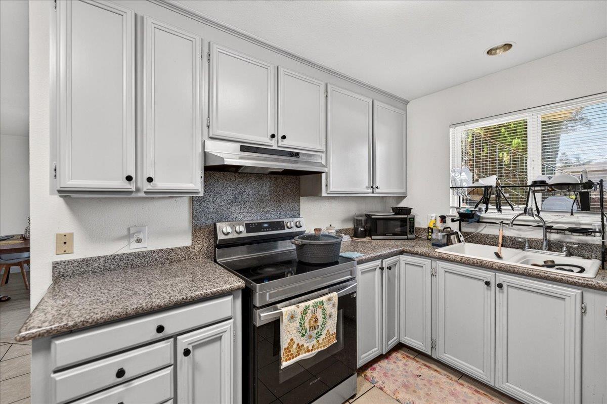 Property photo 47