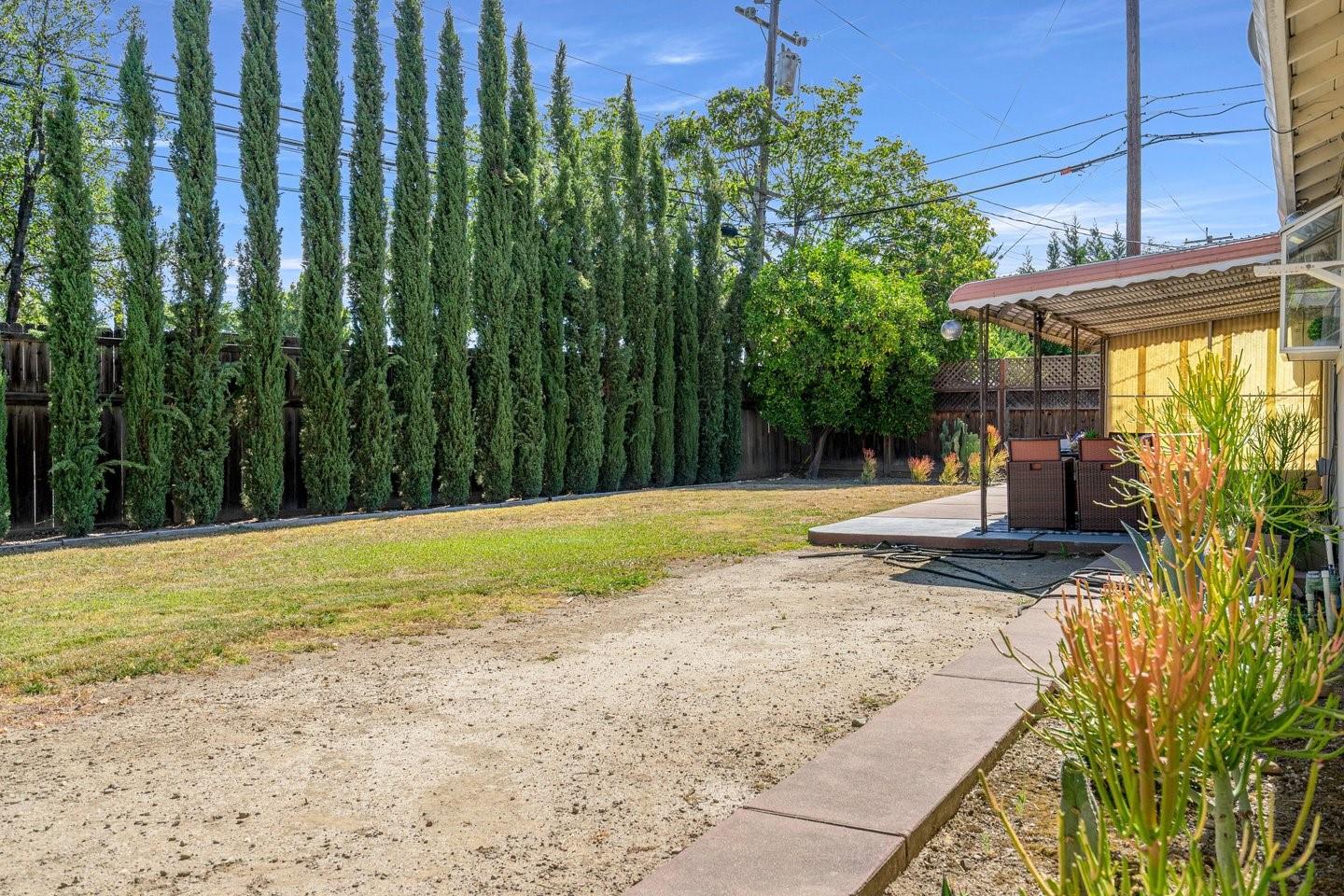 Property photo 33