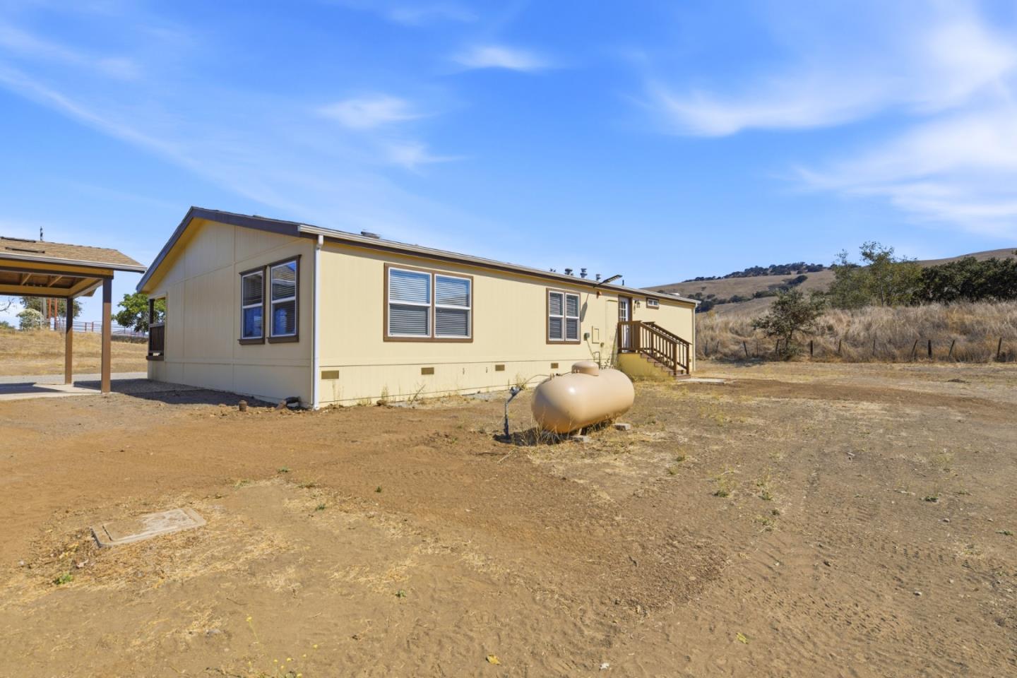 Property photo 42