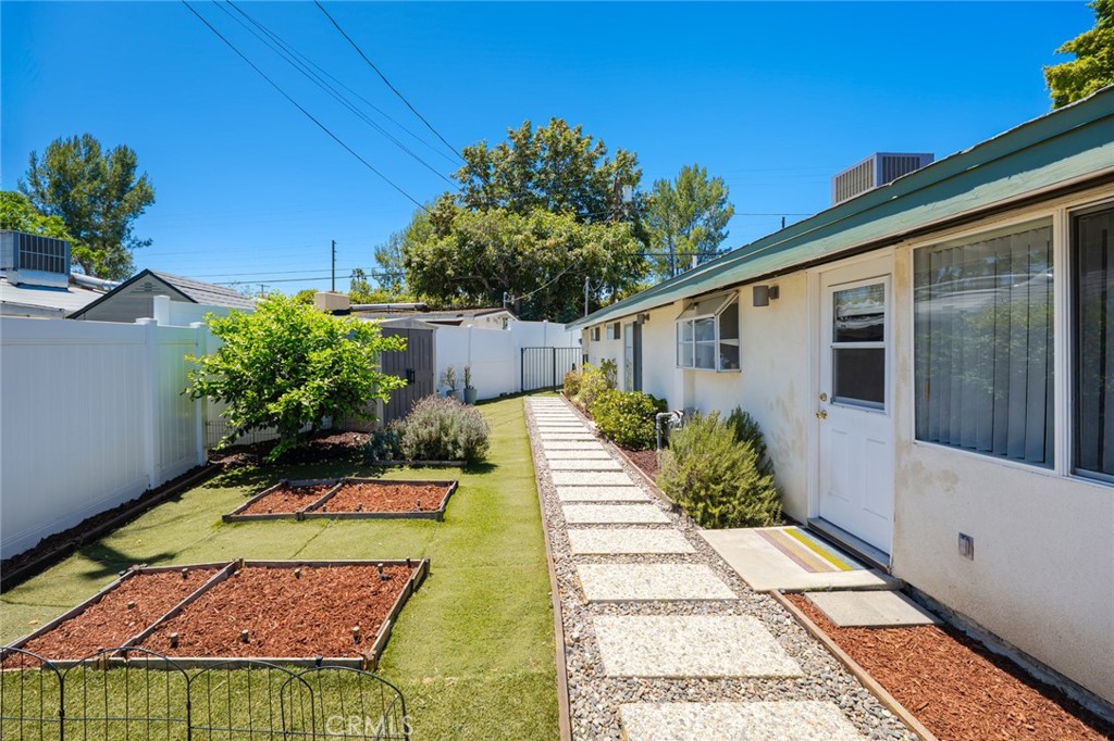 Property photo 44