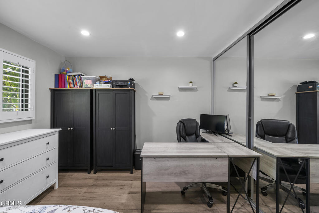 Property photo 24