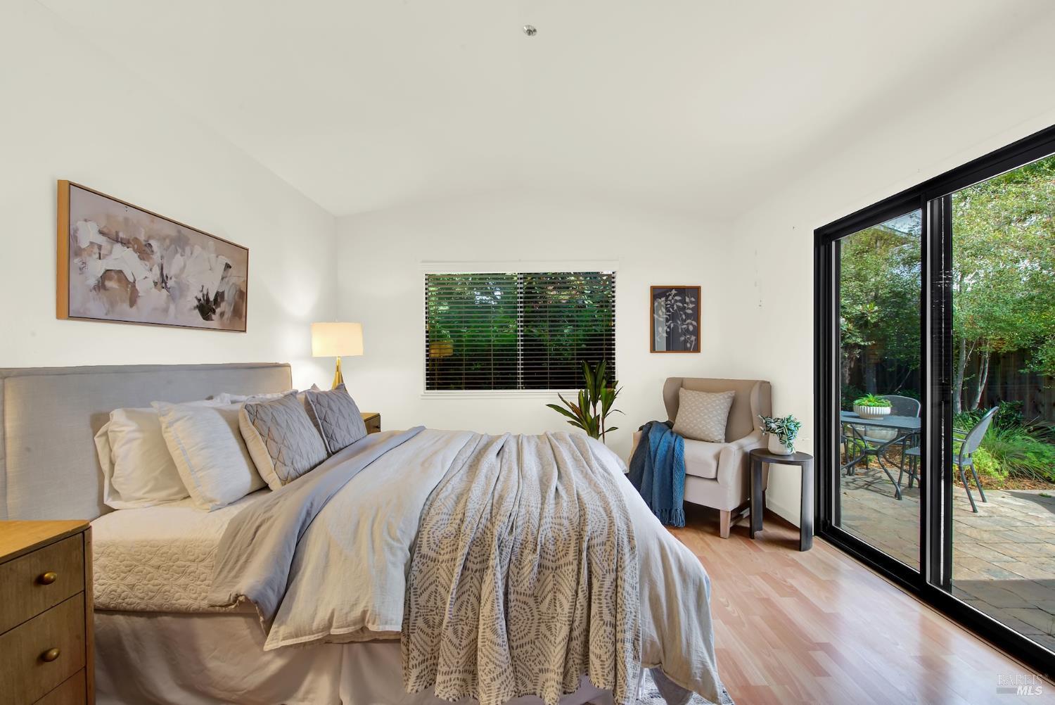 Property photo 44