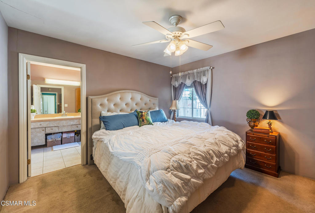 Property photo 28