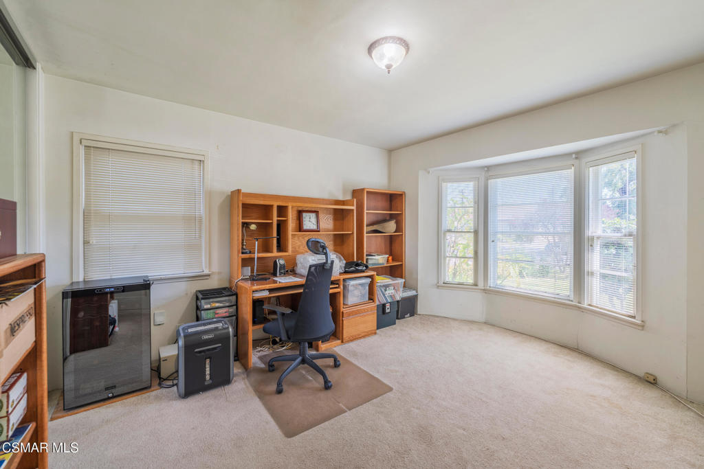 Property photo 33
