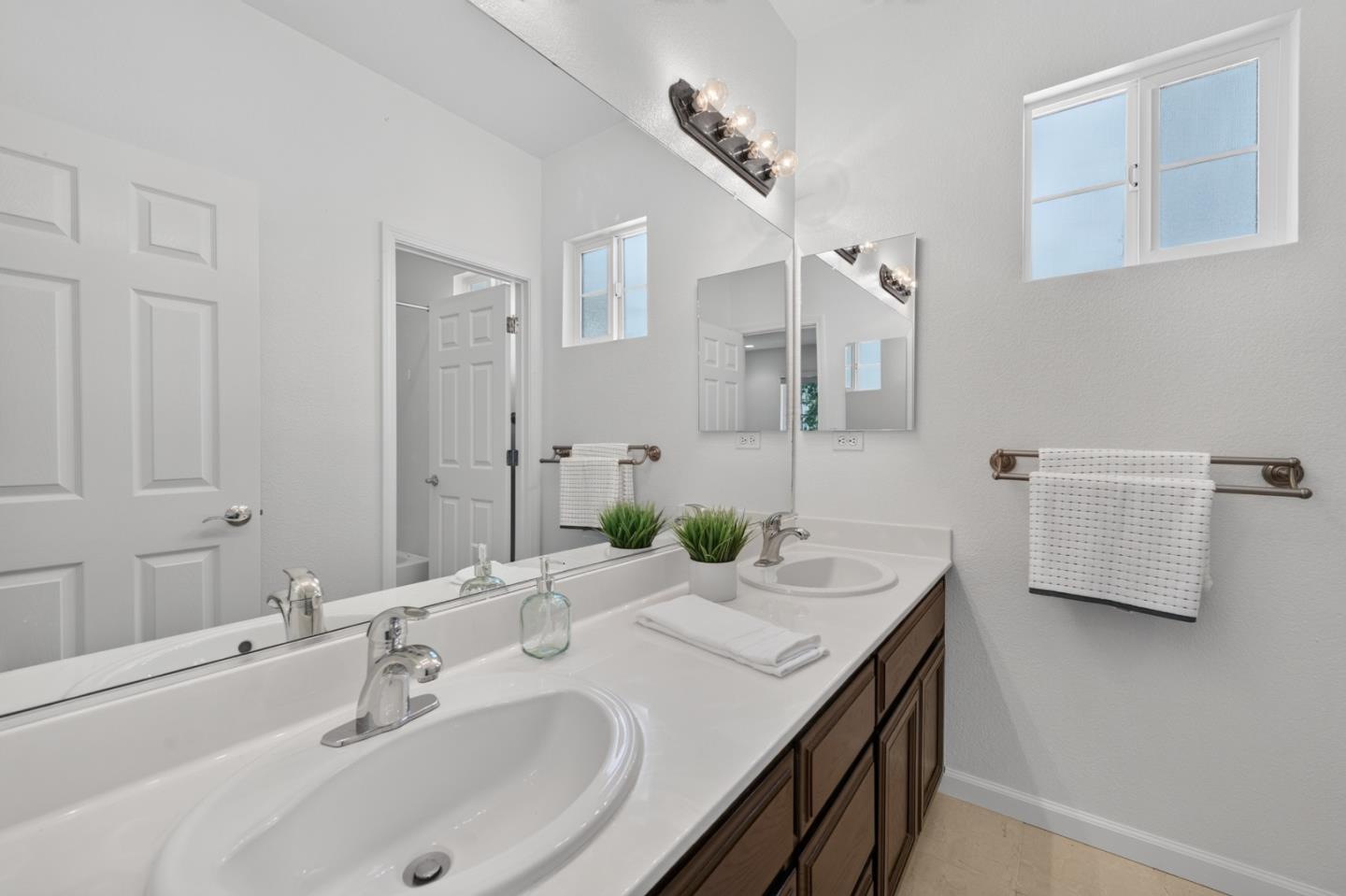 Property photo 50