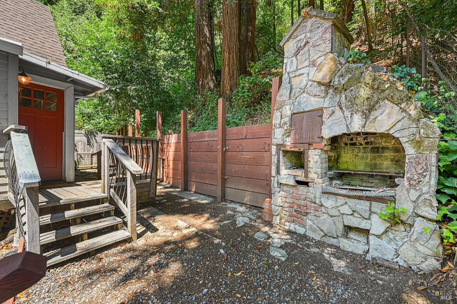 Property photo 32