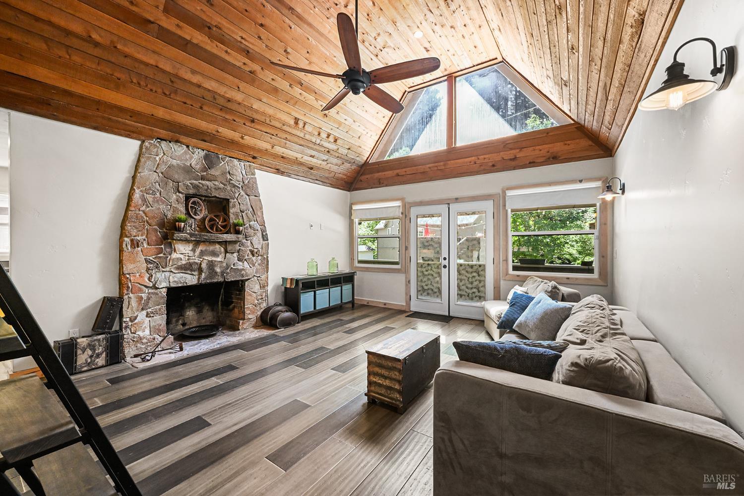 Property photo 40