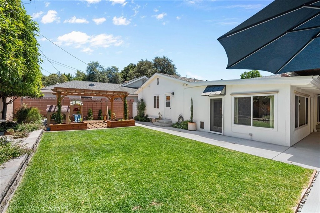 Property photo 43