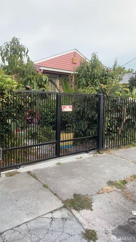 Property photo 38