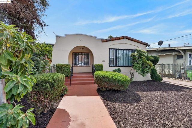 Property photo 28
