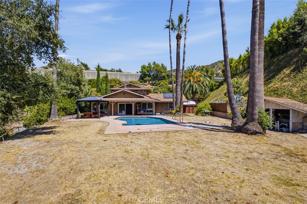 Property photo 38