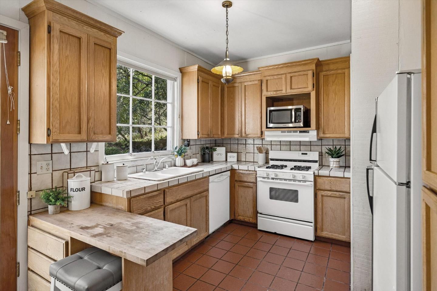 Property photo 24