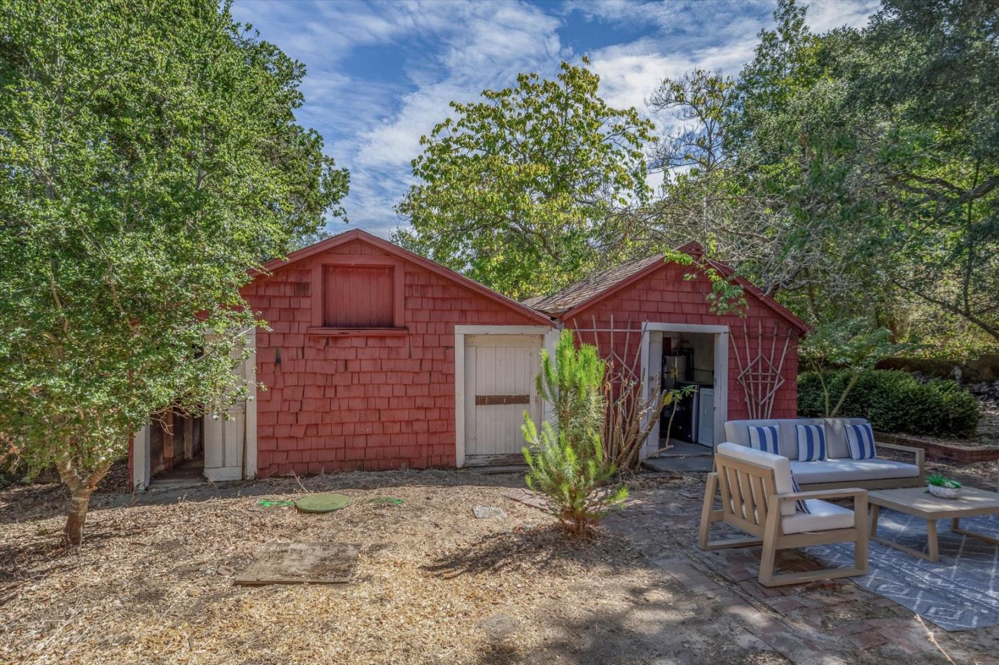 Property photo 38