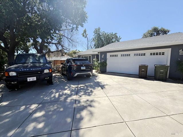Property photo 39