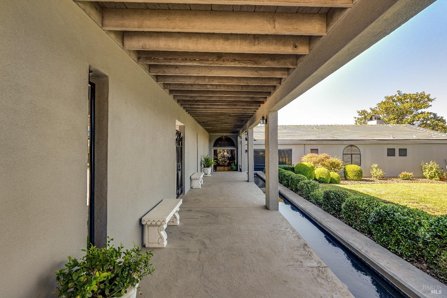 Property photo 28