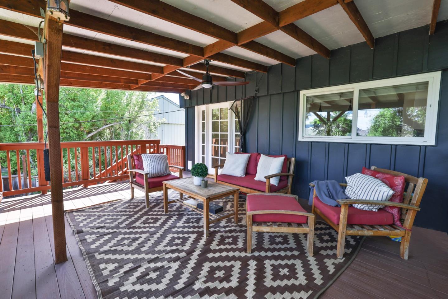 Property photo 33