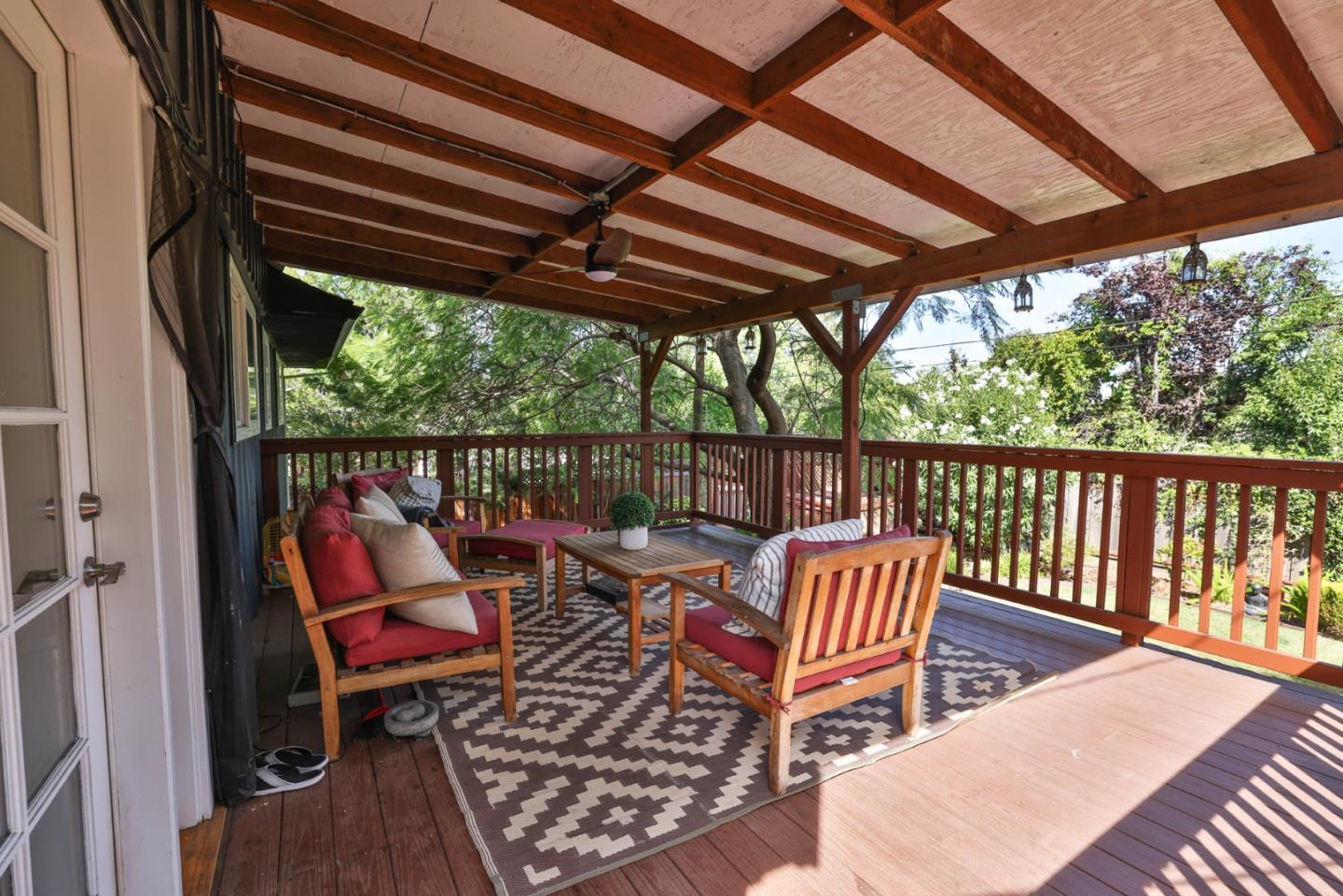 Property photo 35