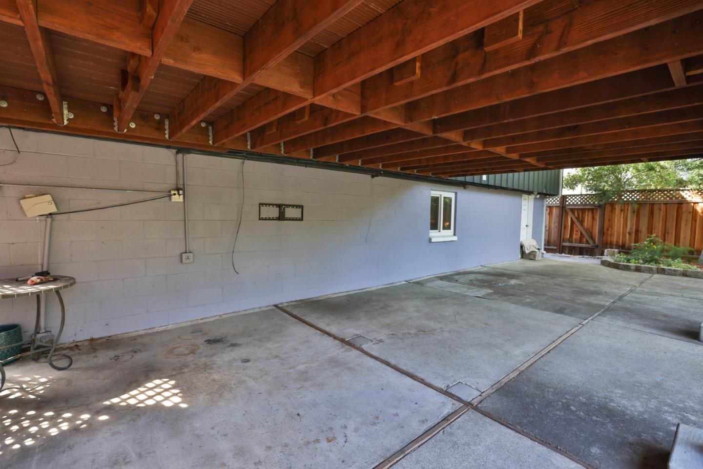 Property photo 36
