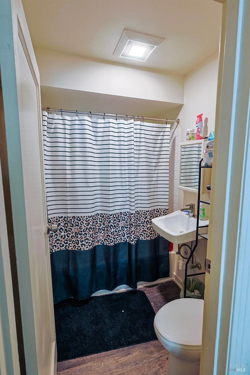 Property photo 32