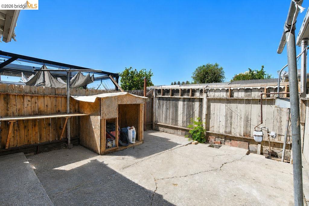 Property photo 25
