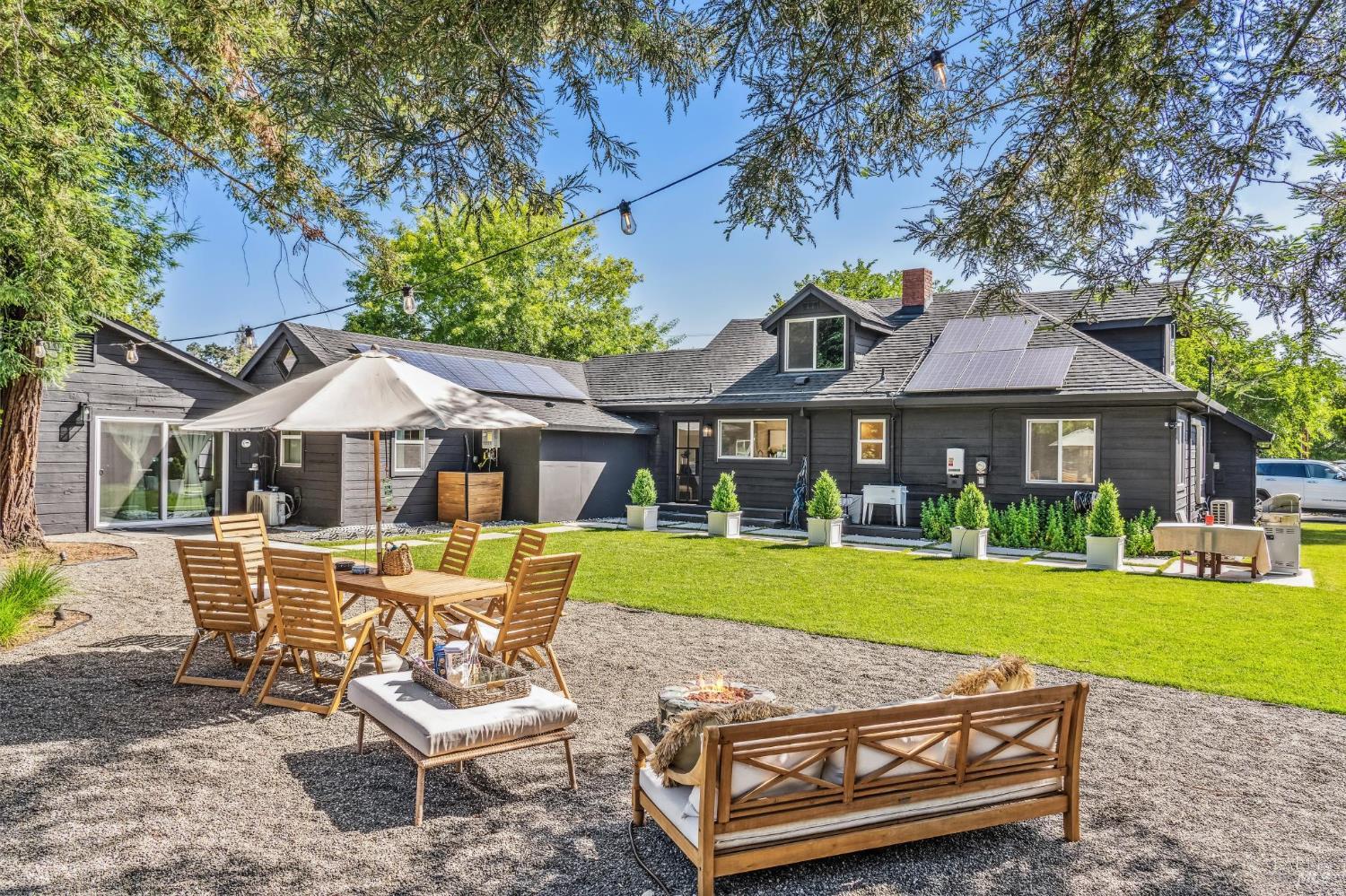 Property photo 35