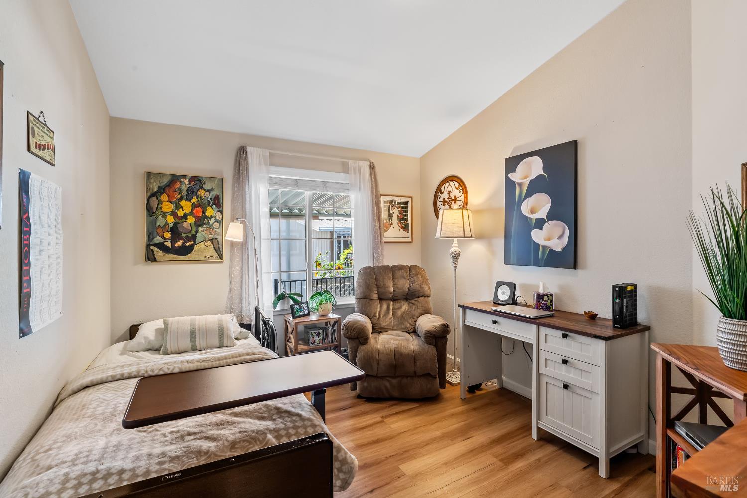 Property photo 35