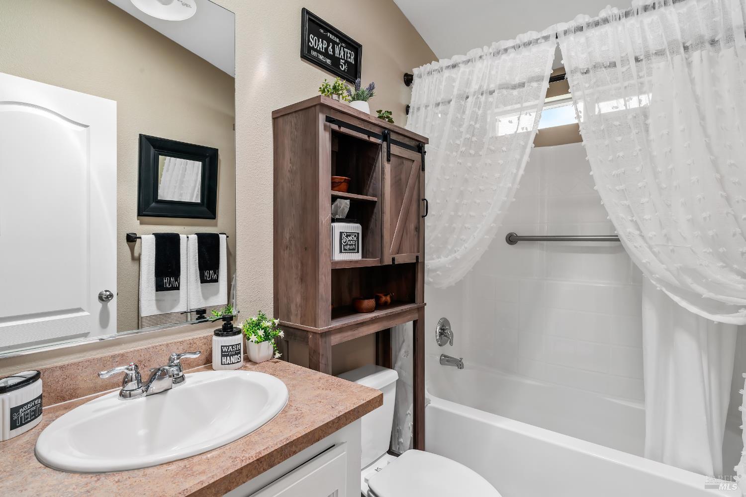 Property photo 36