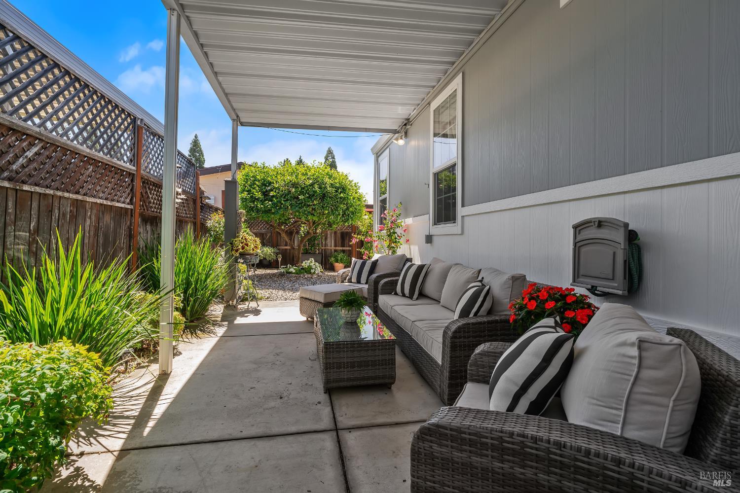 Property photo 42